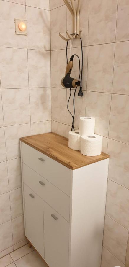 Central Apartman Salgótarján Εξωτερικό φωτογραφία