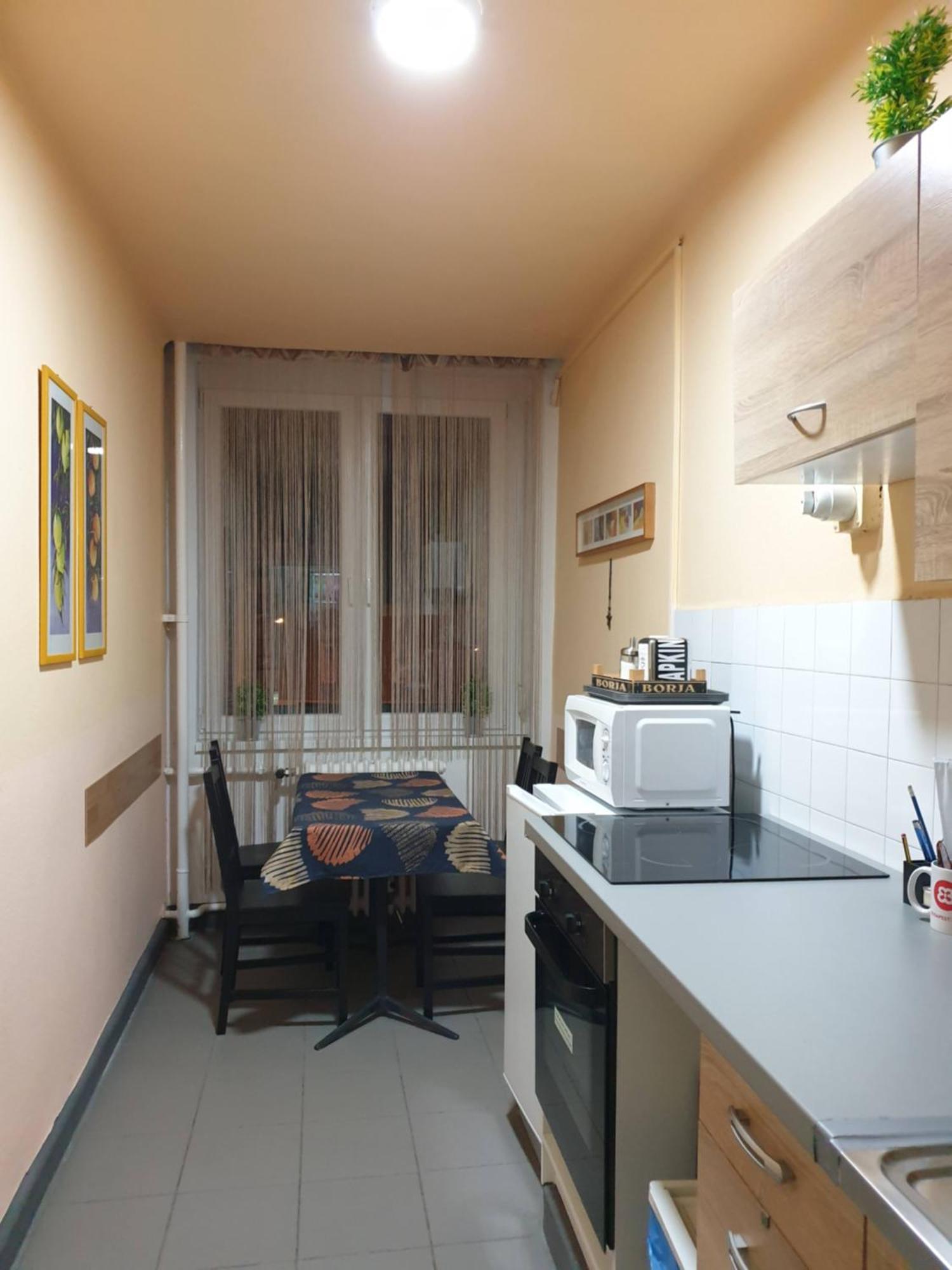Central Apartman Salgótarján Εξωτερικό φωτογραφία