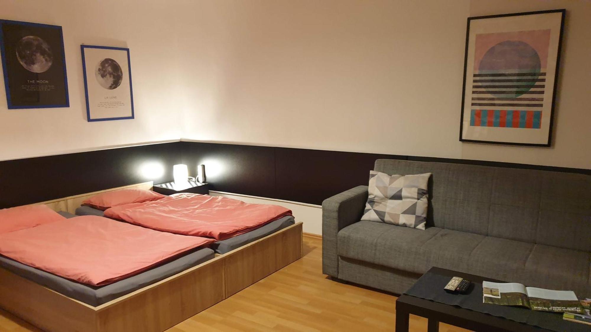 Central Apartman Salgótarján Εξωτερικό φωτογραφία